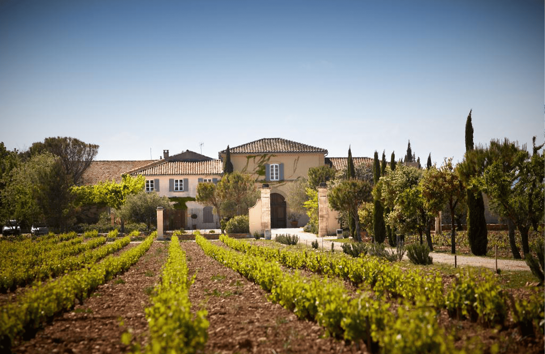 the story of Beaucastel Castle