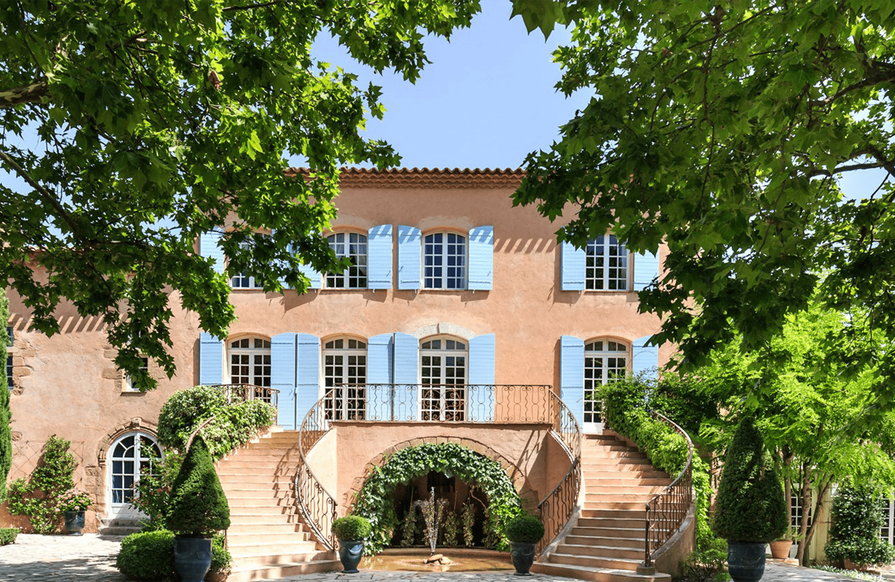 the story of Château Vignelaure