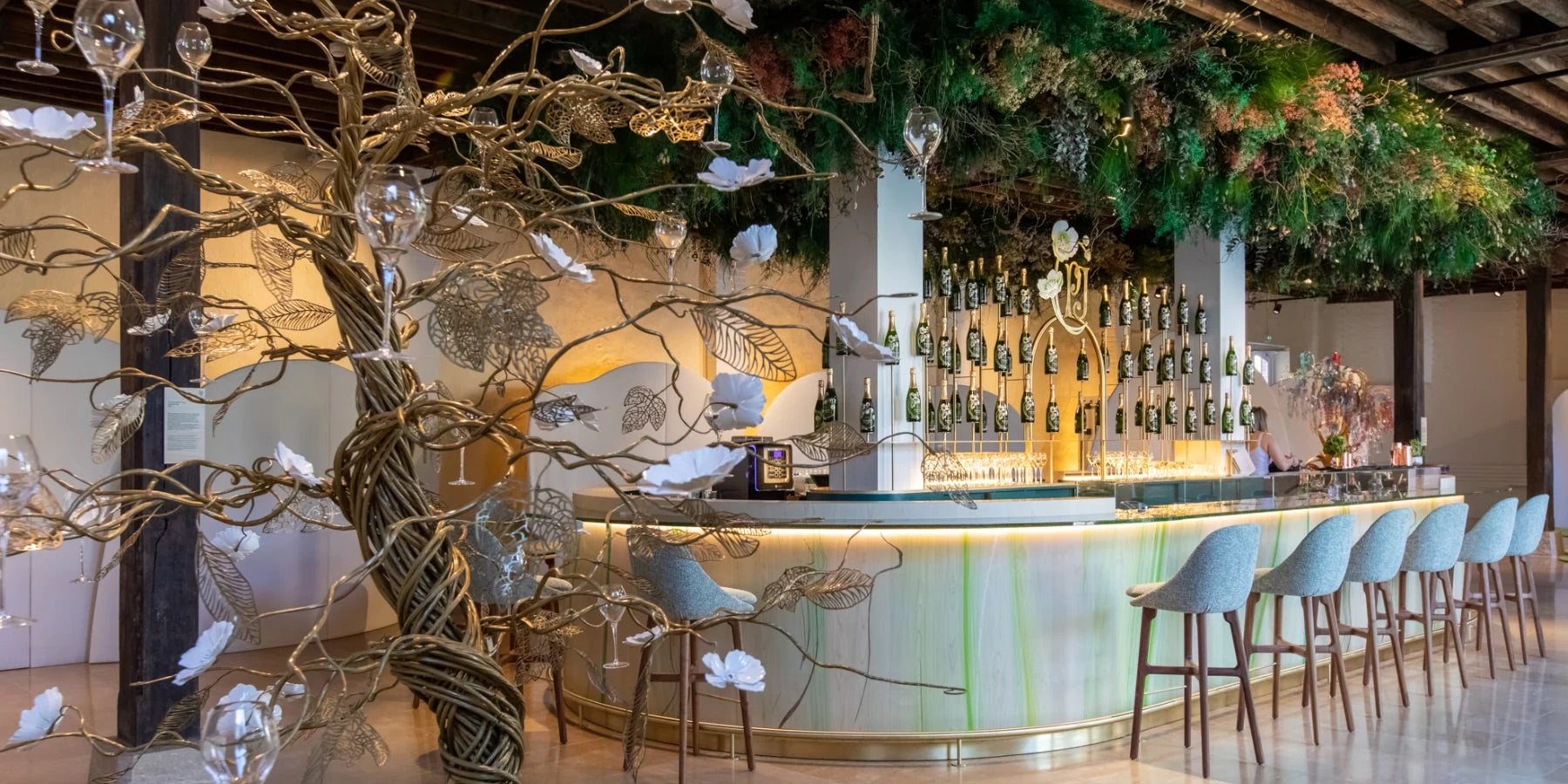 the story of Perrier-Jouët Champagne